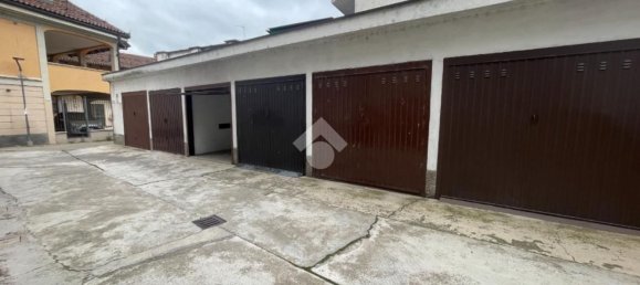 3 rooms Apartment in Crescentino, Italy No. 127627 18