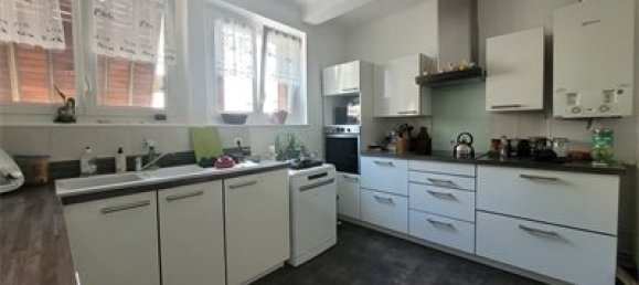 2 bedrooms Apartment in Luneville, France No. 251380 5