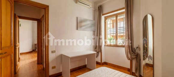 Квартира с 1 спальней в Рим, Италия № 46812 16