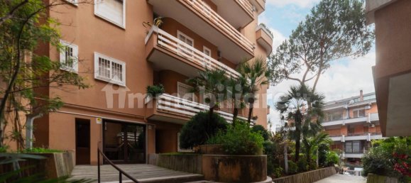 Квартира с 1 спальней в Рим, Италия № 46812 5