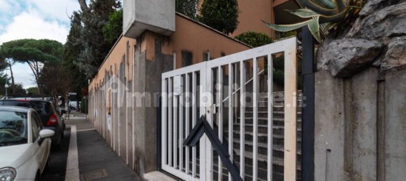 Квартира с 1 спальней в Рим, Италия № 46812 6