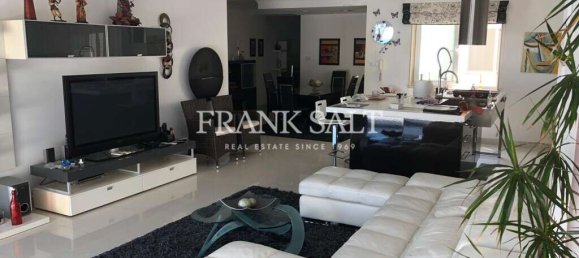 Ático de 3 dormitorios en Sliema, Malta No. 9620 7