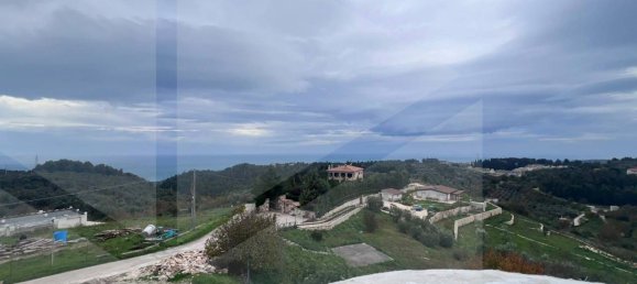 4غرفة شقة في Vico del Gargano, Italy رقم 20486 21