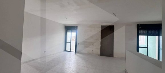 4غرفة شقة في Vico del Gargano, Italy رقم 20486 3