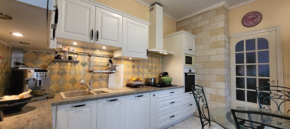 4 bedrooms House in Eure, France No. 290067 5