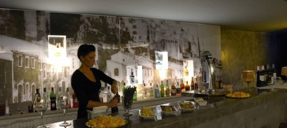  بار في Mahon, Spain 278متر مربع رقم 2046 9