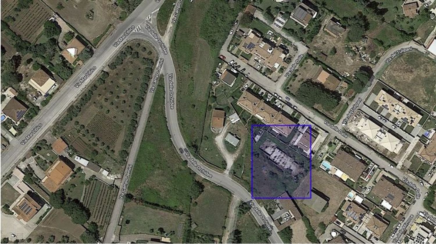  قطعة أرض في Pomezia, Italy 940متر مربع رقم 280560