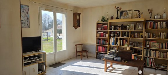 Casa de 4 divisões em Asnieres-sur-Nouere, France N.º 97600 22