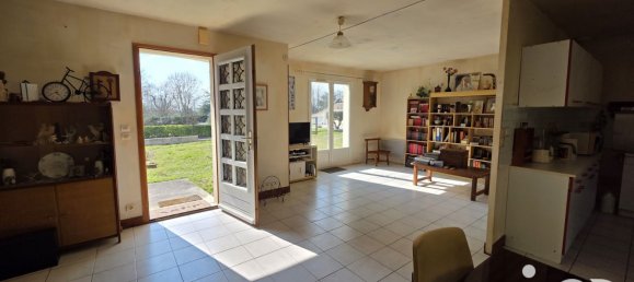 Casa de 4 divisões em Asnieres-sur-Nouere, France N.º 97600 24