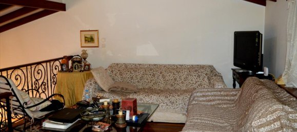 T3 em Vouliagmeni, Greece N.º 5933 3