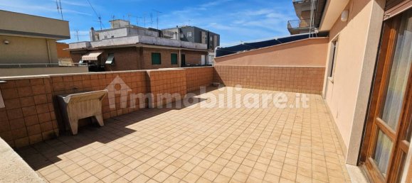 2 bedrooms Penthouse in Nettuno, Italy No. 350297 4