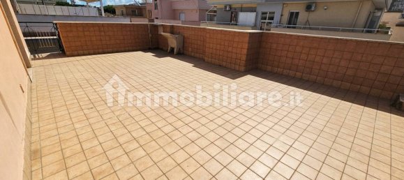 2 bedrooms Penthouse in Nettuno, Italy No. 350297 3