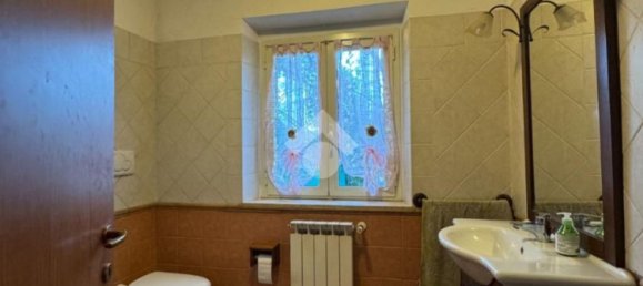 3 rooms Villa in Orte, Italy No. 170987 6