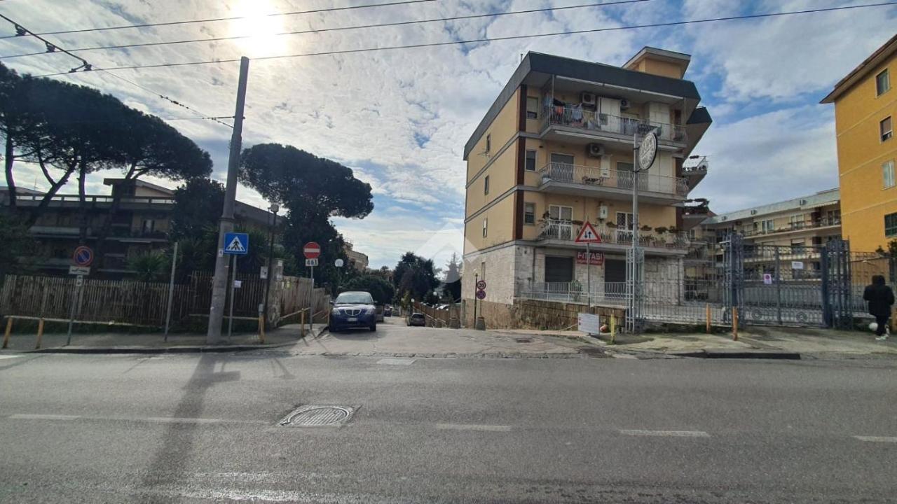 Garaje de 1 habitación en Naples, Italy No. 236889