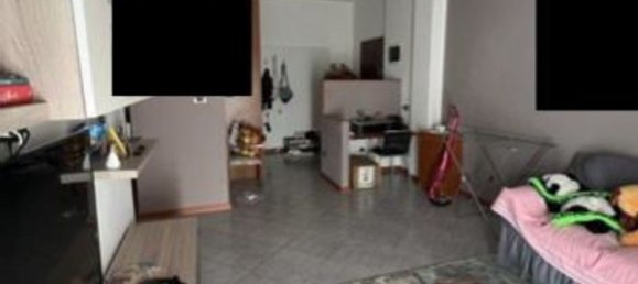Apartamento de 3 divisões em Voghera, Italy N.º 94151 17