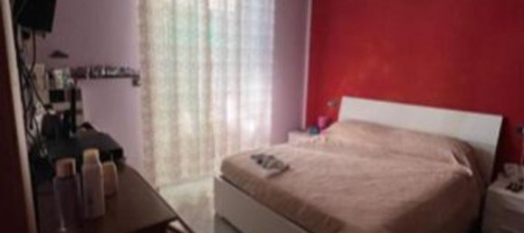 Apartamento de 3 divisões em Voghera, Italy N.º 94151 8