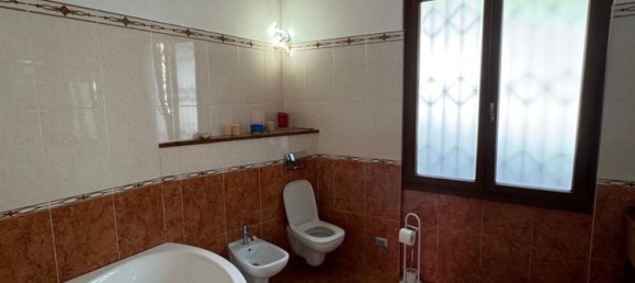 5 bedrooms Villa in Cogorno, Italy No. 312677 14