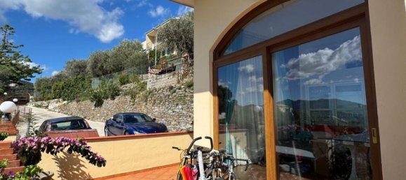 5 bedrooms Villa in Cogorno, Italy No. 312677 41