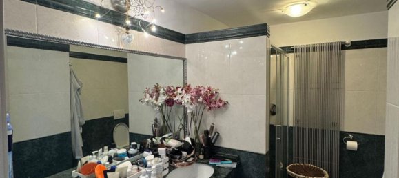 5 bedrooms Villa in Cogorno, Italy No. 312677 46