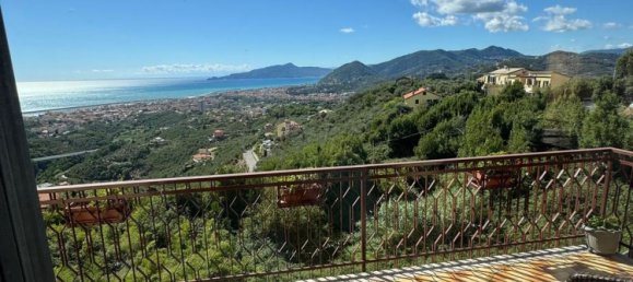 5 bedrooms Villa in Cogorno, Italy No. 312677 17