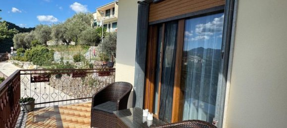 5 bedrooms Villa in Cogorno, Italy No. 312677 22