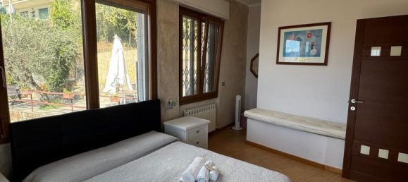 5 bedrooms Villa in Cogorno, Italy No. 312677 6