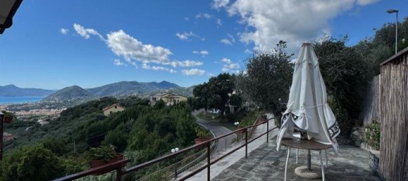 5 bedrooms Villa in Cogorno, Italy No. 312677 30