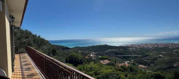 5 bedrooms Villa in Cogorno, Italy No. 312677 25