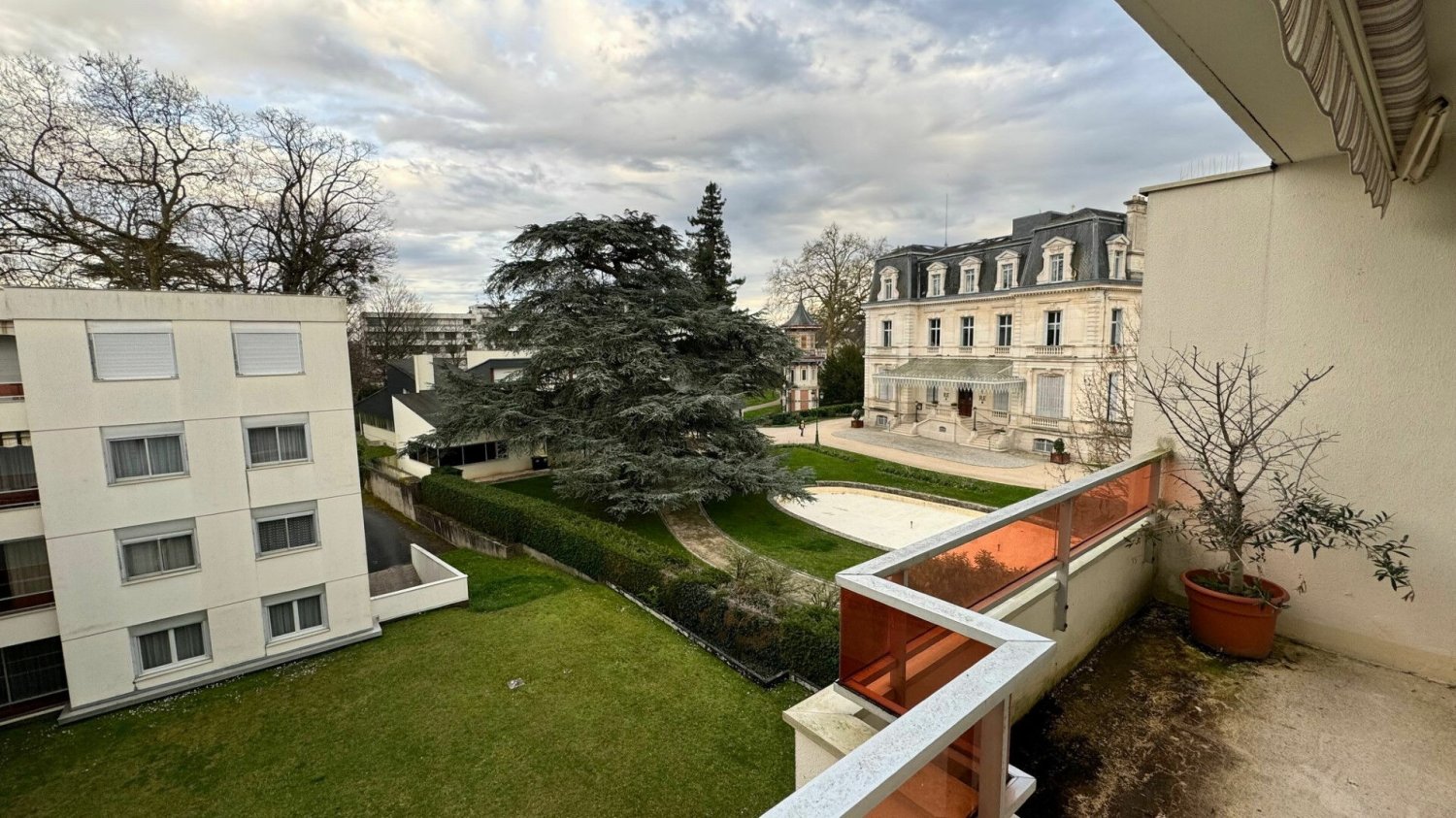 Studio in Romorantin-Lanthenay, France, Nr. 66492