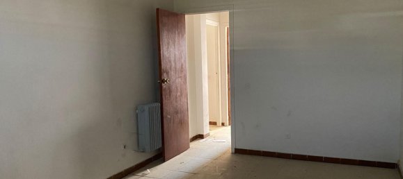 Apartamento de 4 dormitorios en Segovia, Spain No. 28543 5