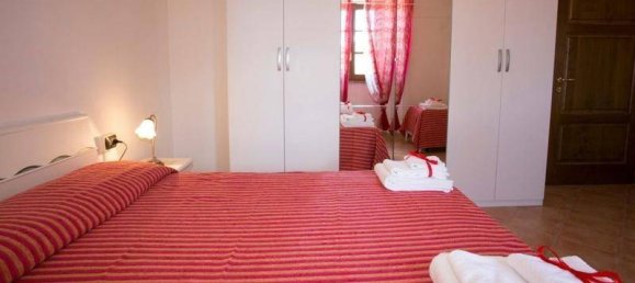 5 bedrooms Villa in Castiglione di Garfagnana, Italy No. 188137 14