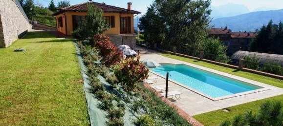 5 bedrooms Villa in Castiglione di Garfagnana, Italy No. 188137 6