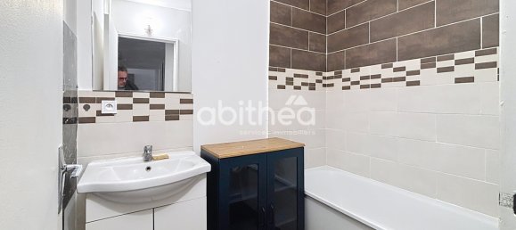 1 bedroom Apartment in Choisy-le-Roi, France No. 120118 5