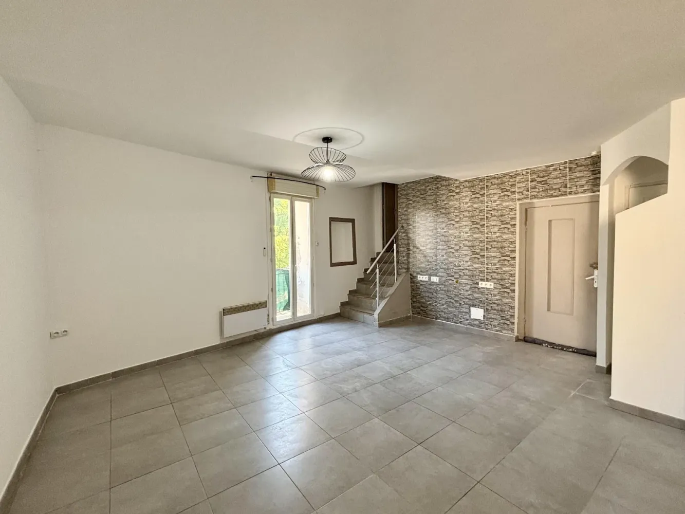 Дуплекс с 3 спальнями в Вильверак, Франция № 323784