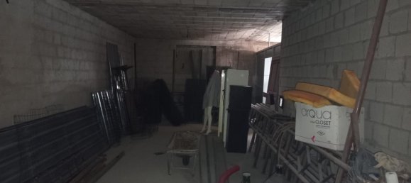 Склад 300м² в Ланчано, Италия № 317666 18