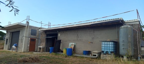 Склад 300м² в Ланчано, Италия № 317666 42