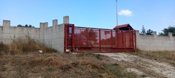 Склад 300м² в Ланчано, Италия № 317666 6