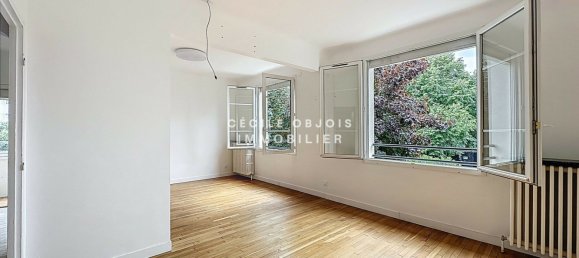 2 bedrooms House in Creteil, France No. 350339 5