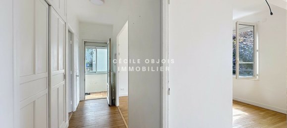 2 bedrooms House in Creteil, France No. 350339 9