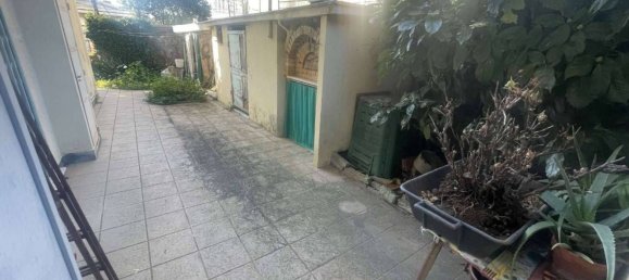 5-salle Appartement à Genoa, Italy No. 195280 15