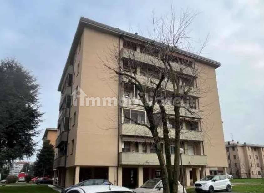 Apartamento T2 em Tavazzano con Villavesco, Italy N.º 307955