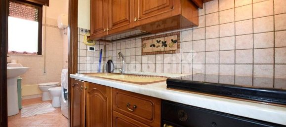7 rooms Apartment in Oria, Italy No. 122640 7