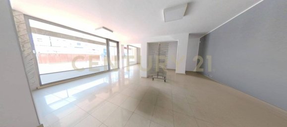 1 room Commercial property in Vittoria, Italy No. 287376 12