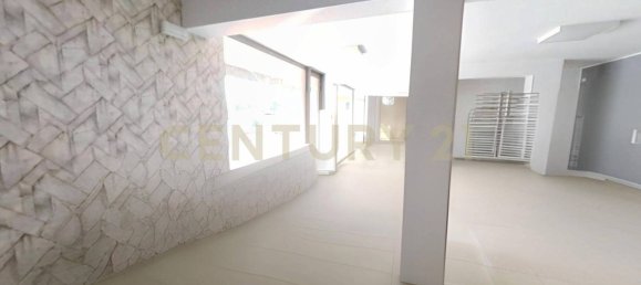 1 room Commercial property in Vittoria, Italy No. 287376 9