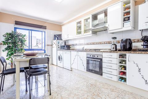 2 bedrooms Apartment in Setubal, Portugal No. 268519