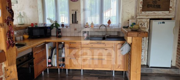 4 Schlafzimmer Haus in Vatan, France, Nr. 249495 5