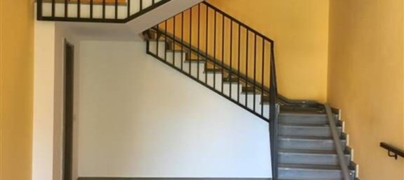 5 rooms Apartment in Ponte dell'Olio, Italy No. 161869 5