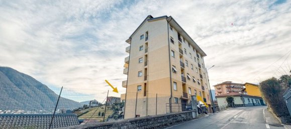4-salle Appartement à Omegna, Italy No. 223118 37