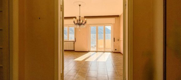 4-salle Appartement à Omegna, Italy No. 223118 5