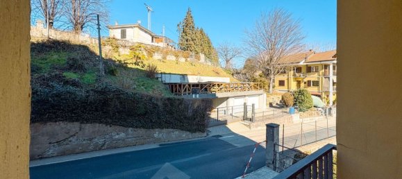 4-salle Appartement à Omegna, Italy No. 223118 28